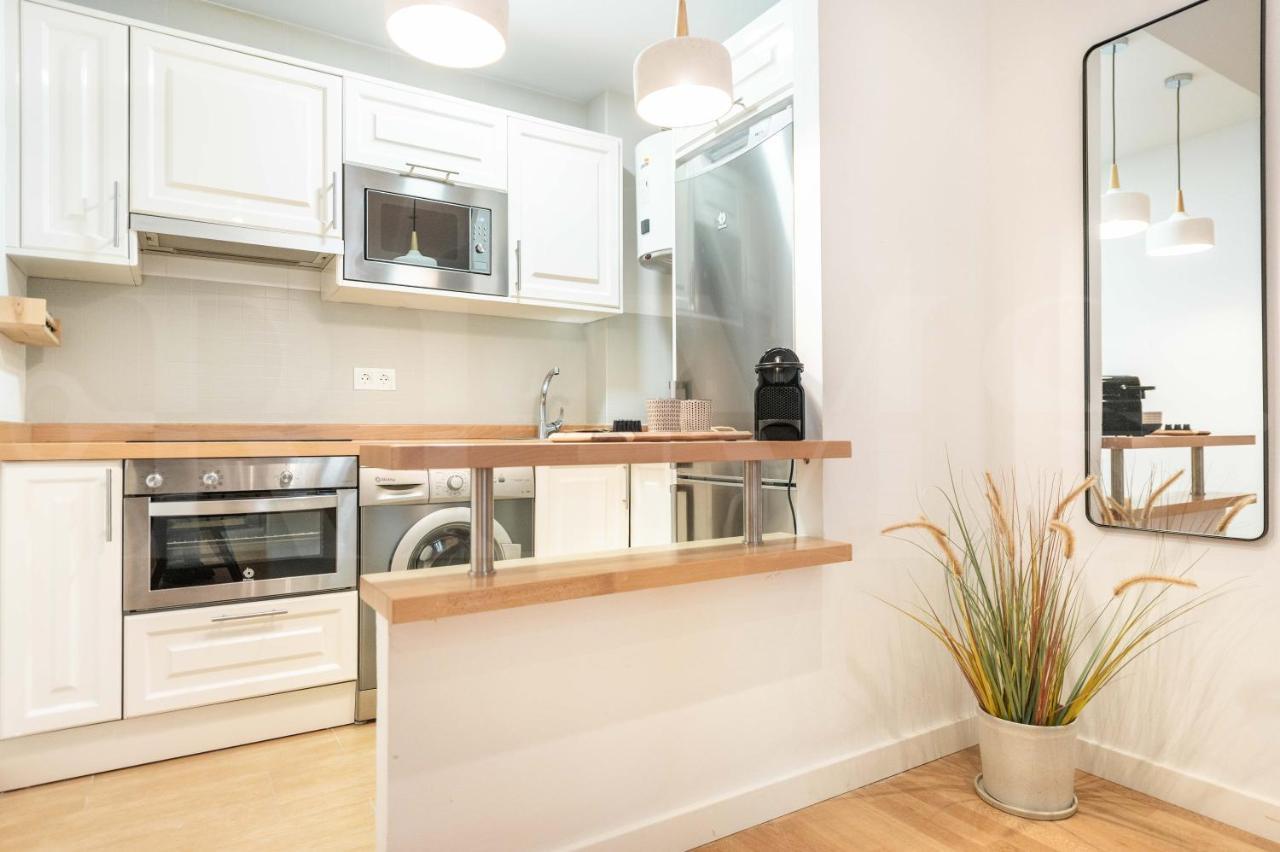 Comfortable Apartment With Balcony - Center Málaga Eksteriør billede